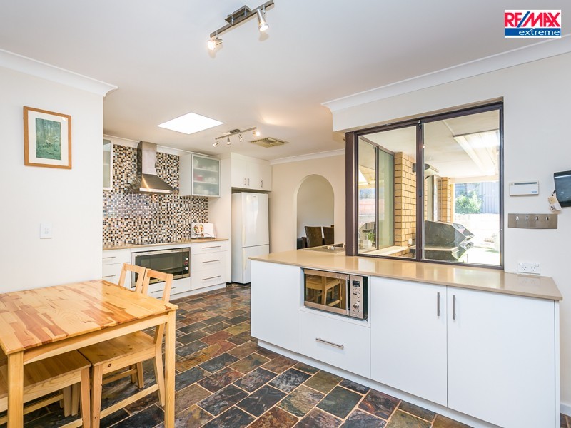 21 Plankton Place, Heathridge WA 6027