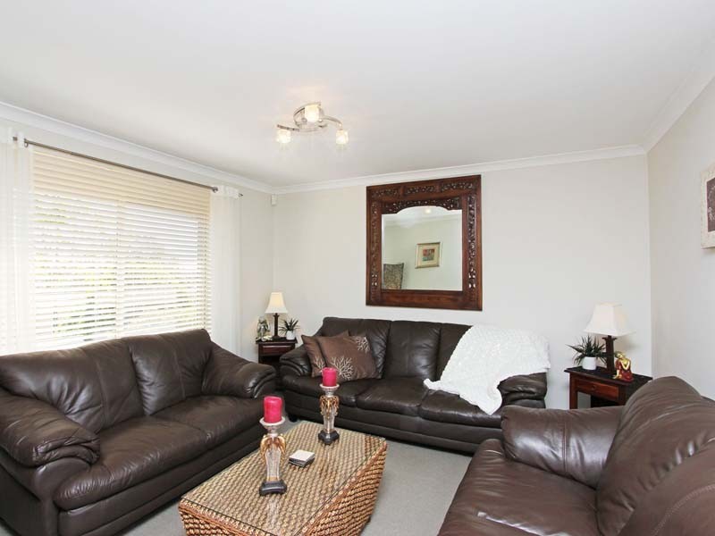 12 Greenholm Court, Kingsley WA 6026