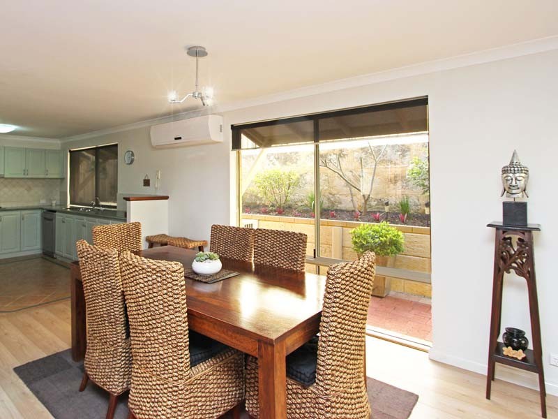 12 Greenholm Court, Kingsley WA 6026