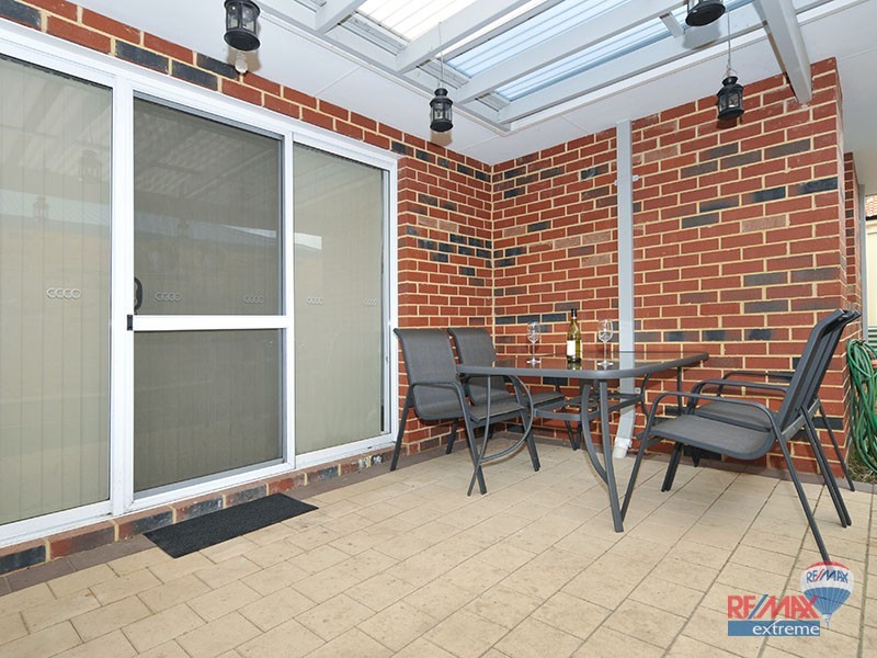 9/40 Kemp Street, Pearsall WA 6065