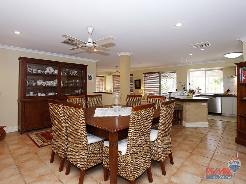 14 Troubridge Retreat, Ocean Reef WA 6027