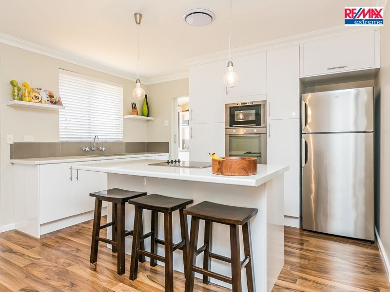 43 Lysander Drive*, Heathridge WA 6027