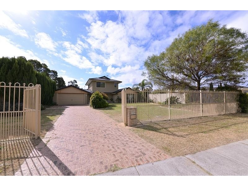 71 Lake Valley Drive, Edgewater WA 6027