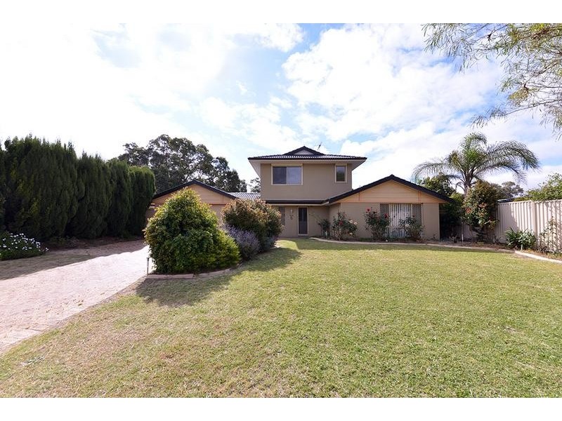 71 Lake Valley Drive, Edgewater WA 6027