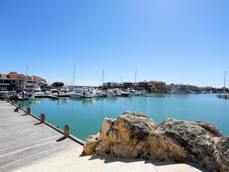 12/14 Itea Place, Mindarie WA 6030