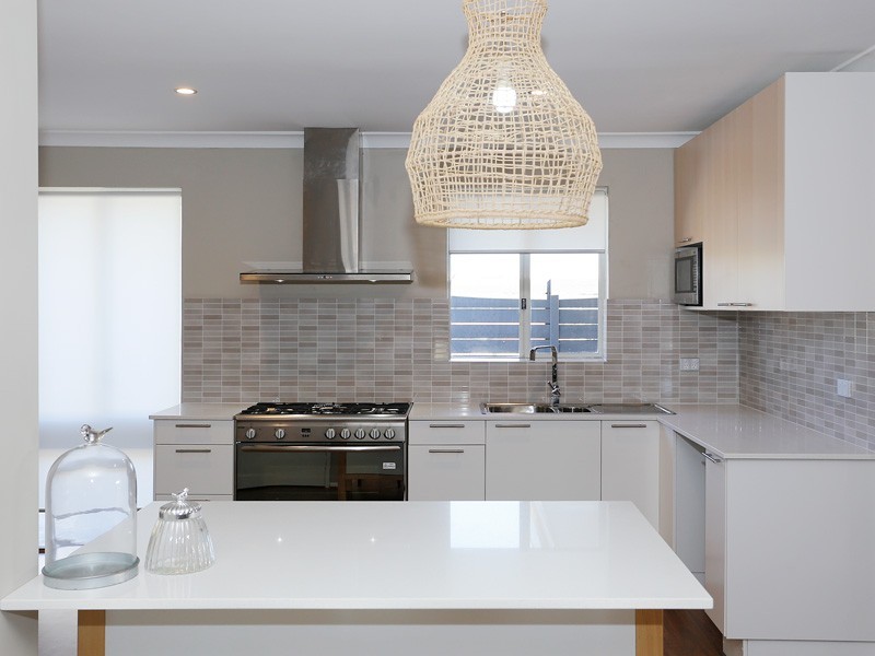 14A White Road, Quinns Rocks WA 6030