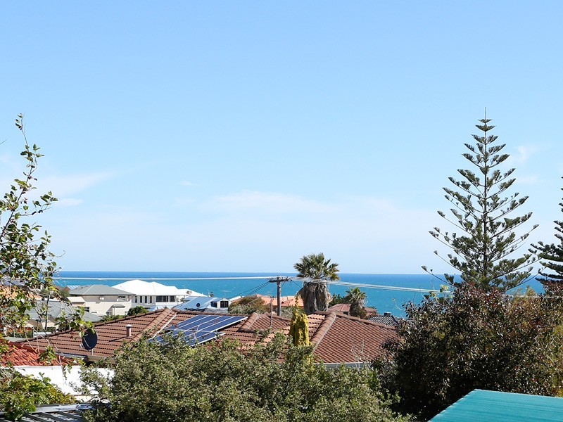 14A White Road, Quinns Rocks WA 6030