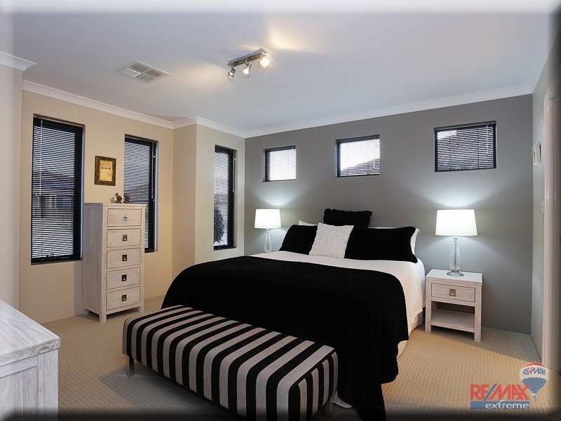 35 Bramshott Approach, Butler WA 6036