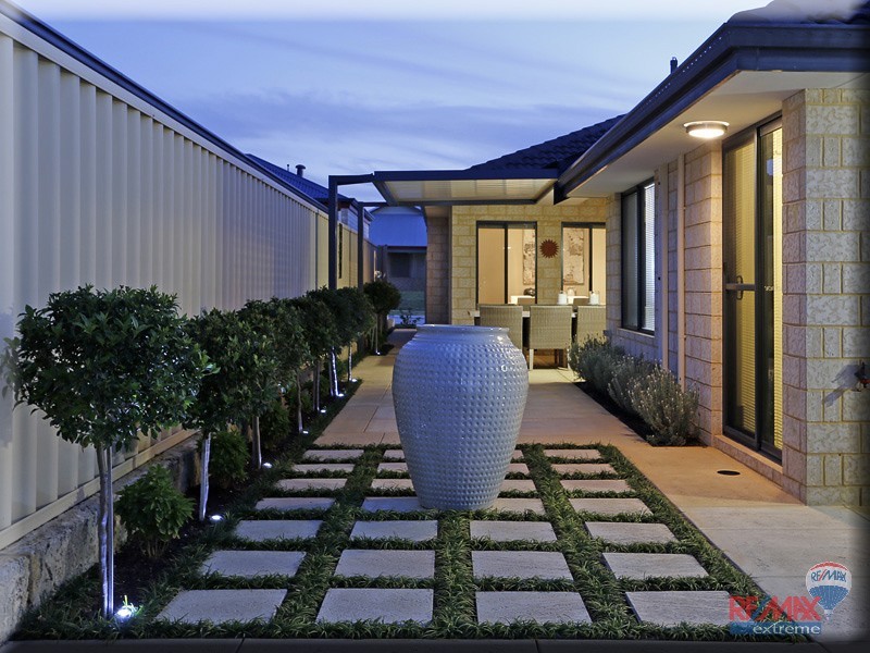 35 Bramshott Approach, Butler WA 6036