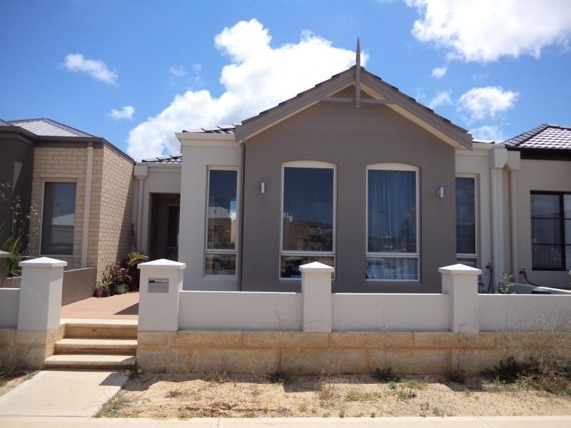 16 Bretton Grange, Butler WA 6036