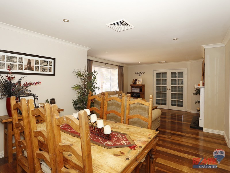 52 Santa Monica Parade, Iluka WA 6028