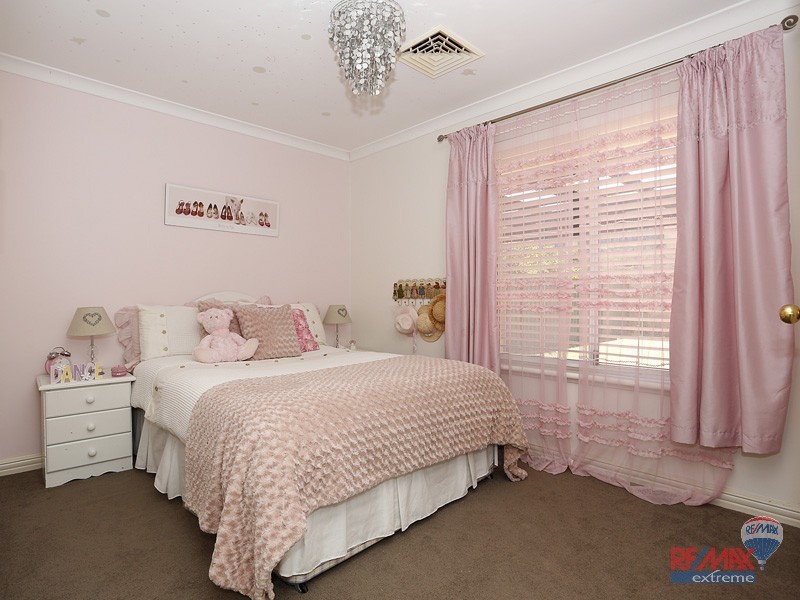 52 Santa Monica Parade, Iluka WA 6028