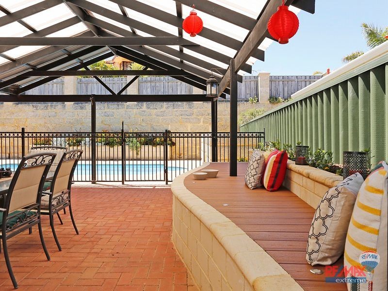 52 Santa Monica Parade, Iluka WA 6028