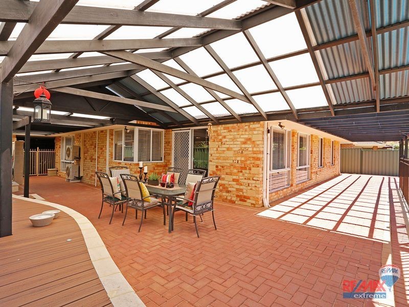 52 Santa Monica Parade, Iluka WA 6028