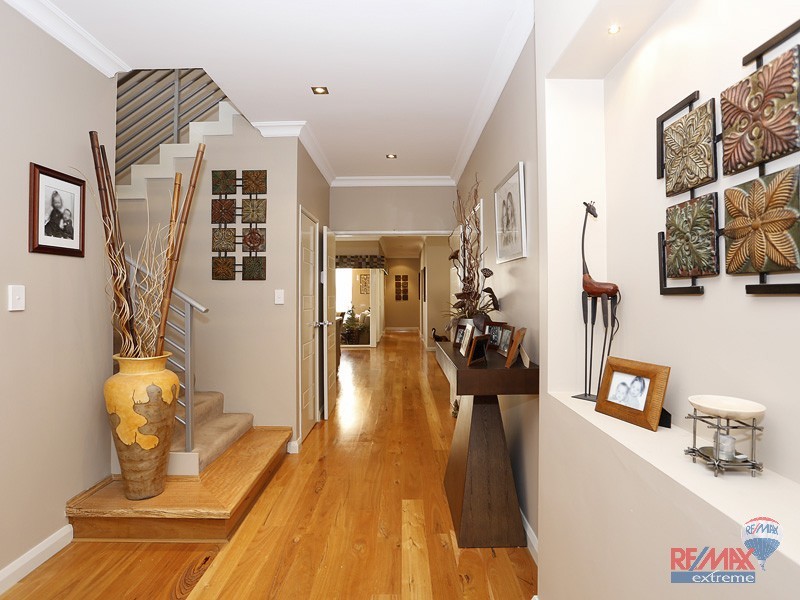 13 Kianga Crescent, Burns Beach WA 6028