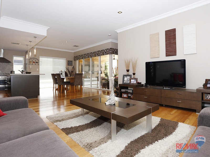 13 Kianga Crescent, Burns Beach WA 6028