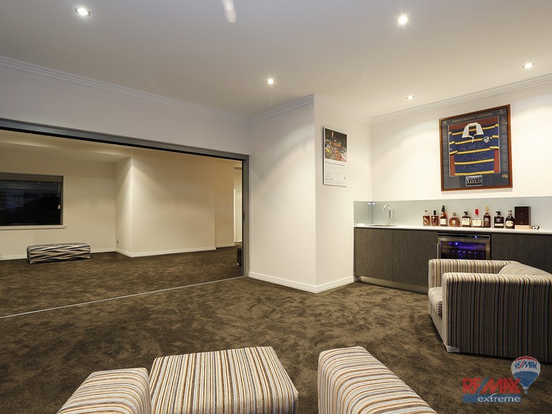 11 Tulum Approach, Iluka WA 6028