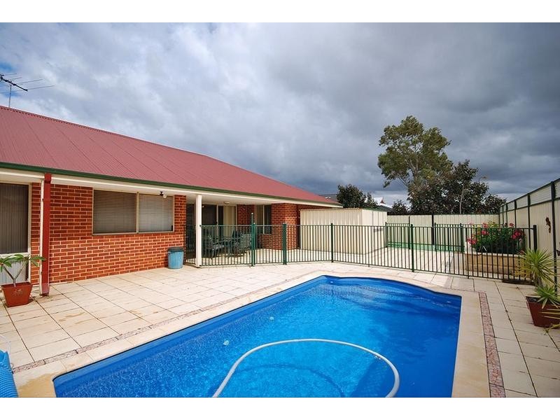 23 Yandella Promenade, Tapping WA 6065