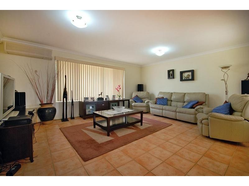 23 Yandella Promenade, Tapping WA 6065