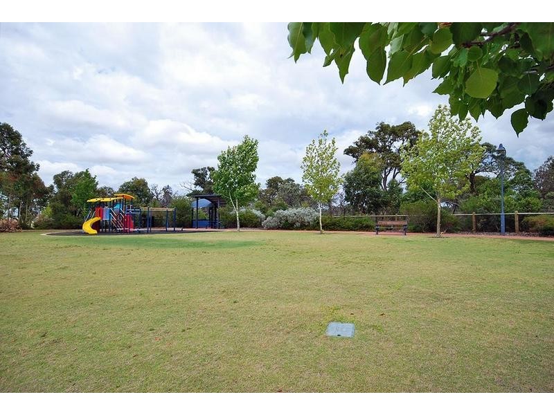 23 Yandella Promenade, Tapping WA 6065