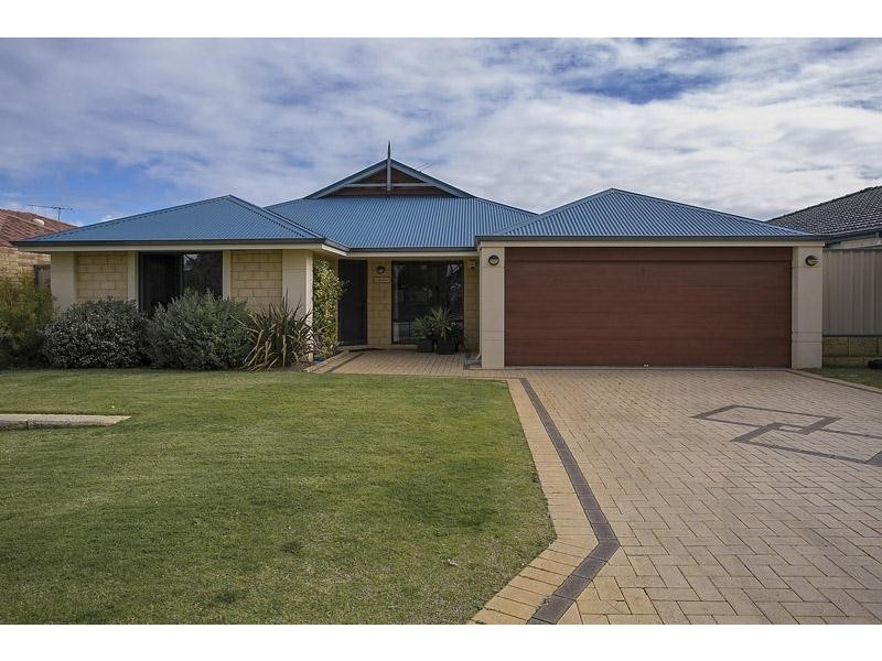 6 Faranda Close, Hocking WA 6065