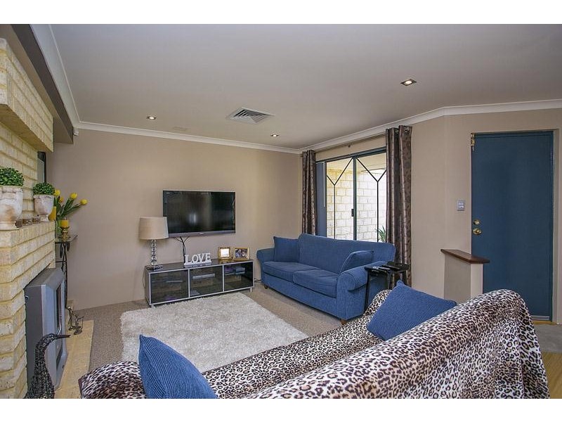 6 Faranda Close, Hocking WA 6065