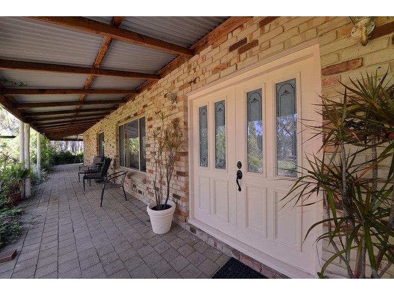 23 Zest Court, Mariginiup WA 6065