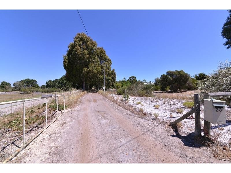 23 Zest Court, Mariginiup WA 6065