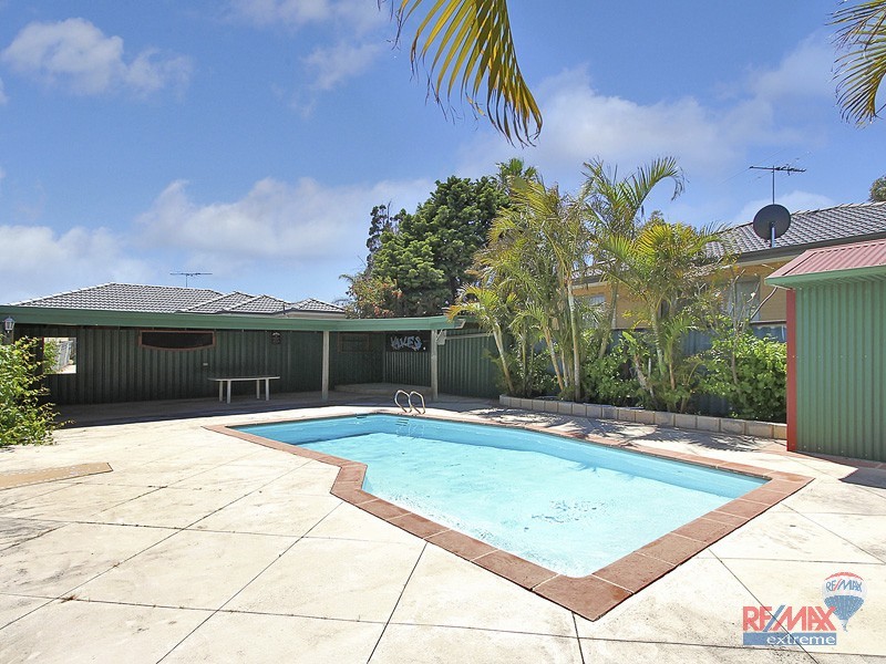 22 Mentone Road, Balga WA 6061