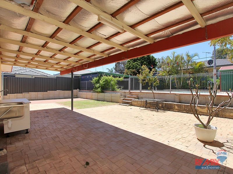 22 Mentone Road, Balga WA 6061