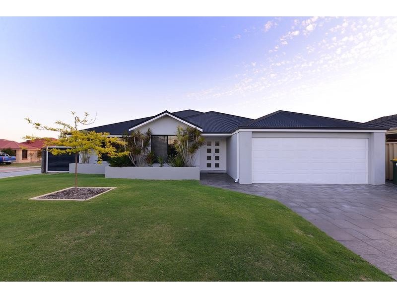 14 Orwell Way, Butler WA 6036