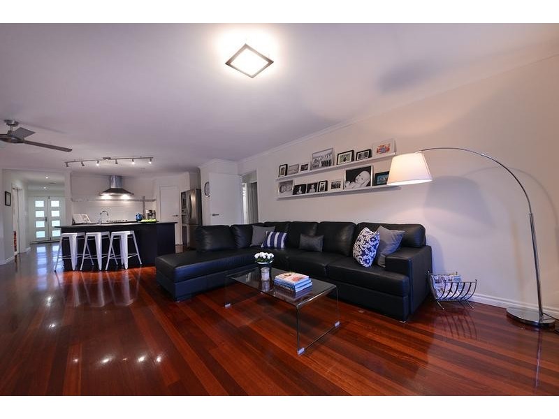 14 Orwell Way, Butler WA 6036