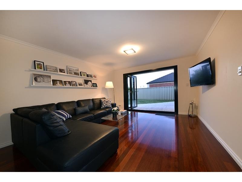 14 Orwell Way, Butler WA 6036