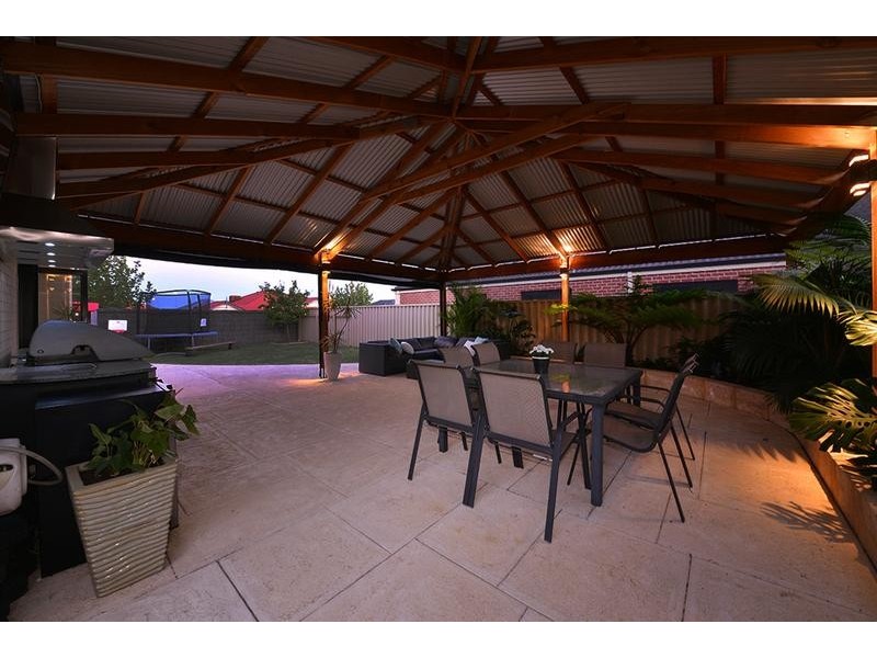 14 Orwell Way, Butler WA 6036