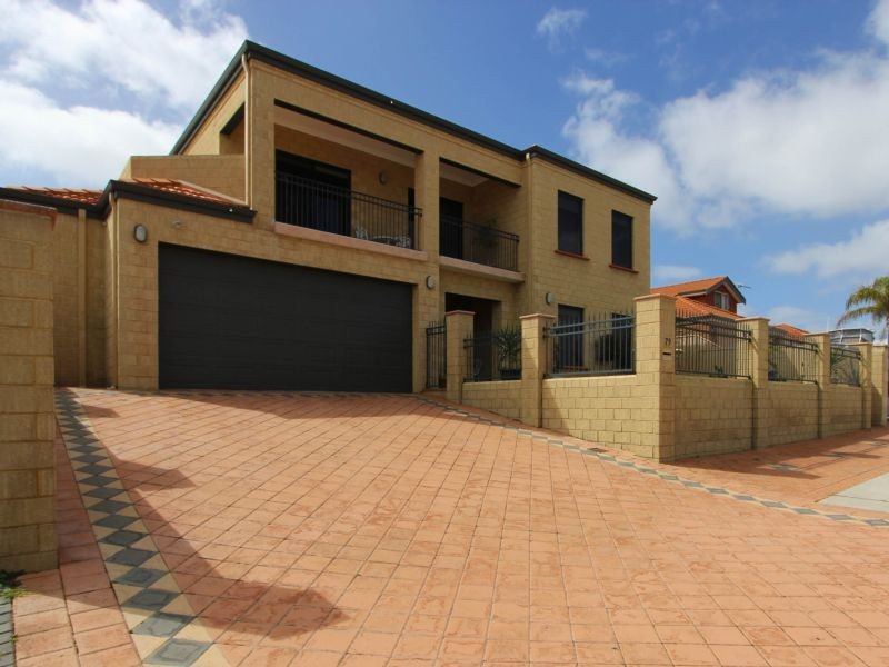 79 Kirkstall Drive, Hocking WA 6065