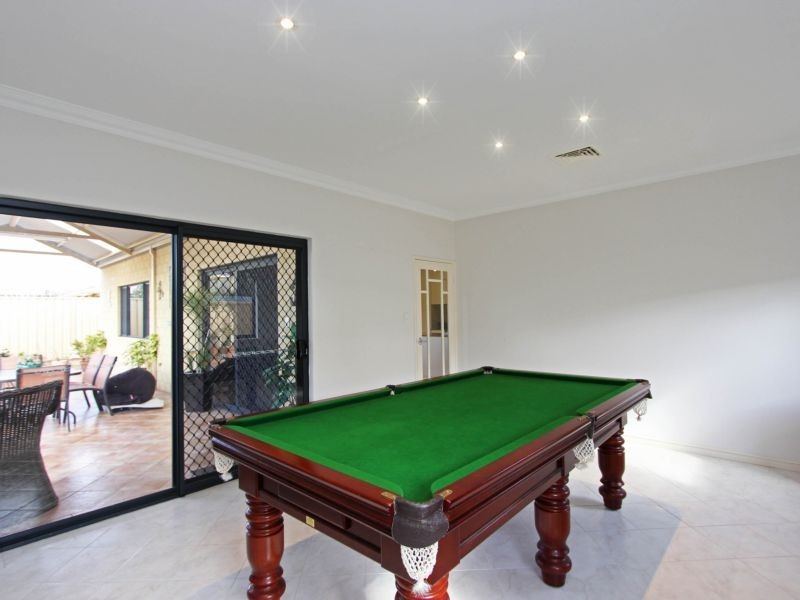 79 Kirkstall Drive, Hocking WA 6065