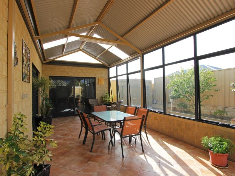 79 Kirkstall Drive, Hocking WA 6065