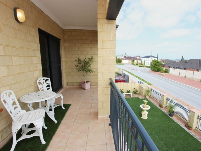 79 Kirkstall Drive, Hocking WA 6065