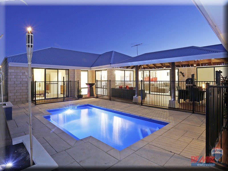 11 Cyandra Loop, Banksia Grove WA 6031