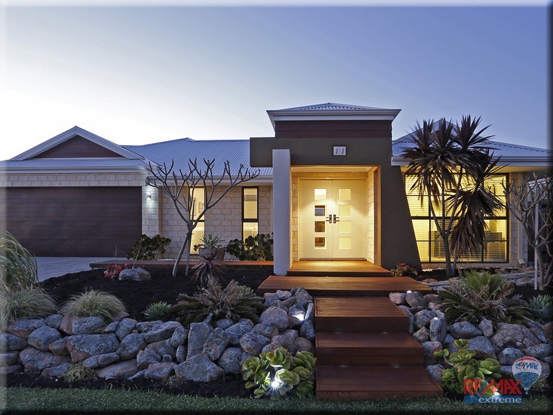 11 Cyandra Loop, Banksia Grove WA 6031
