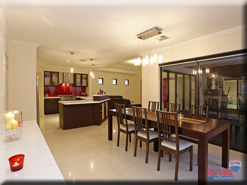 11 Cyandra Loop, Banksia Grove WA 6031