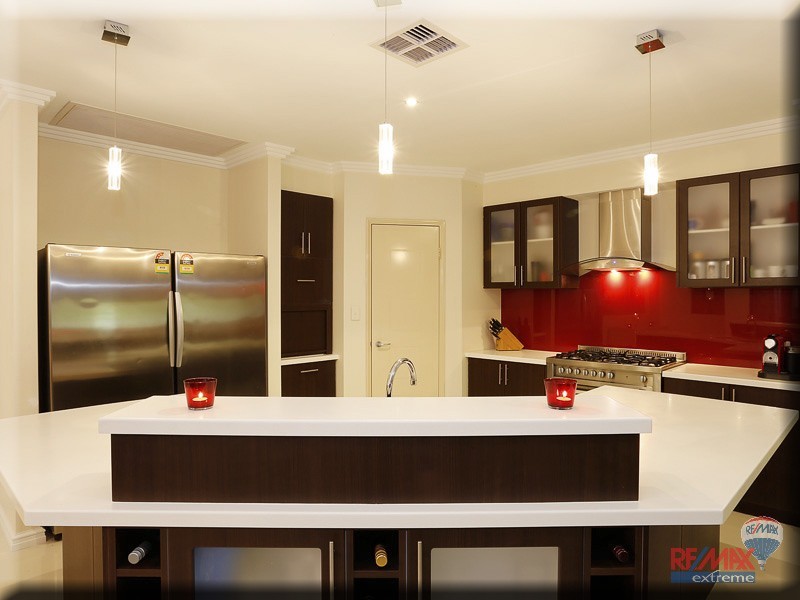 11 Cyandra Loop, Banksia Grove WA 6031