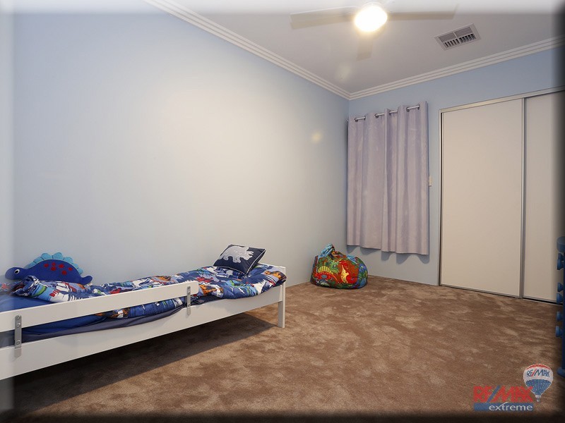 11 Cyandra Loop, Banksia Grove WA 6031