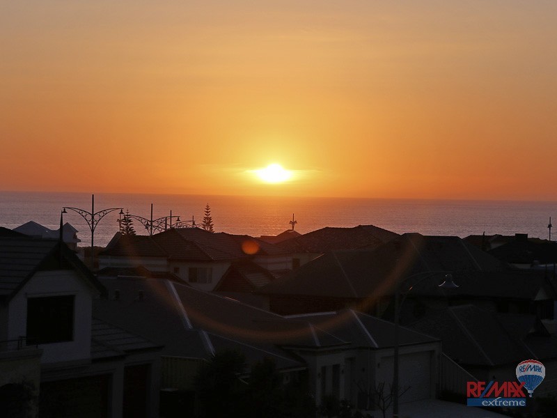 37 Antalya Vista, Iluka WA 6028