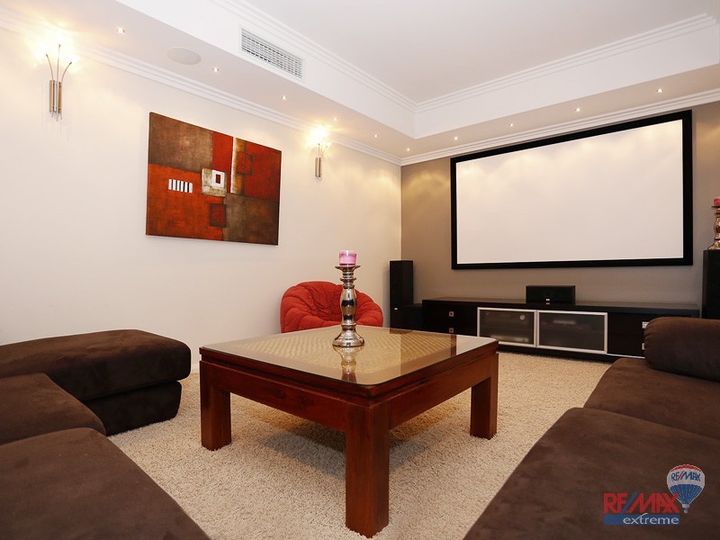 37 Antalya Vista, Iluka WA 6028