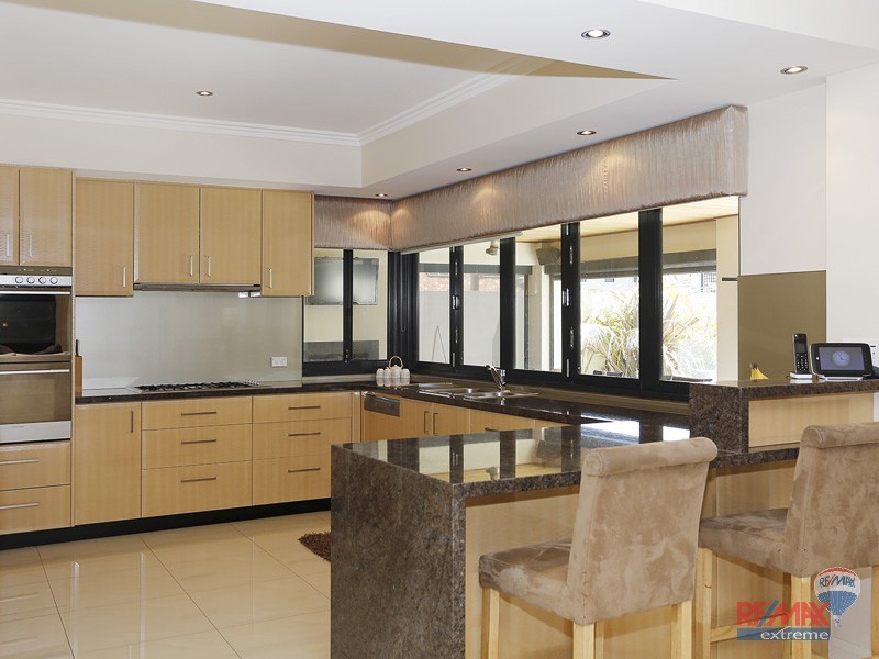 37 Antalya Vista, Iluka WA 6028