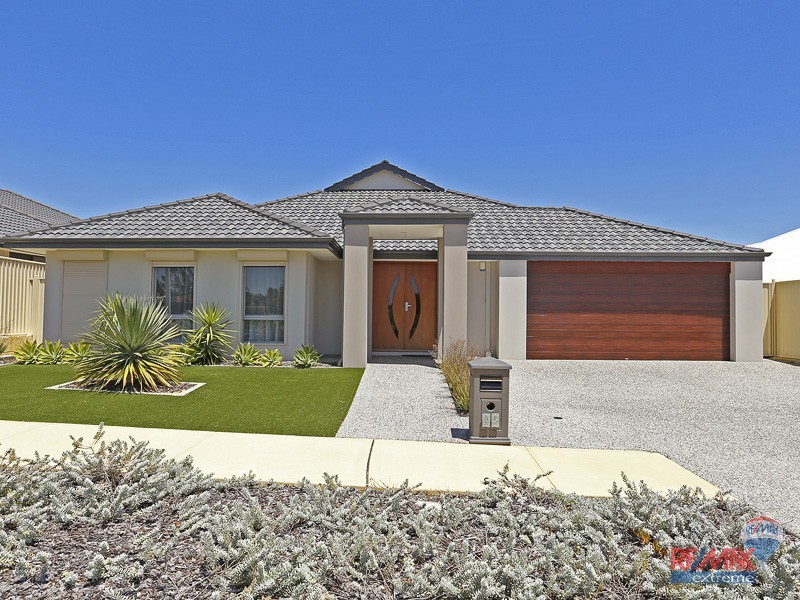24 Raspins Loop, Burns Beach WA 6028