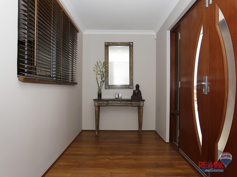 24 Raspins Loop, Burns Beach WA 6028