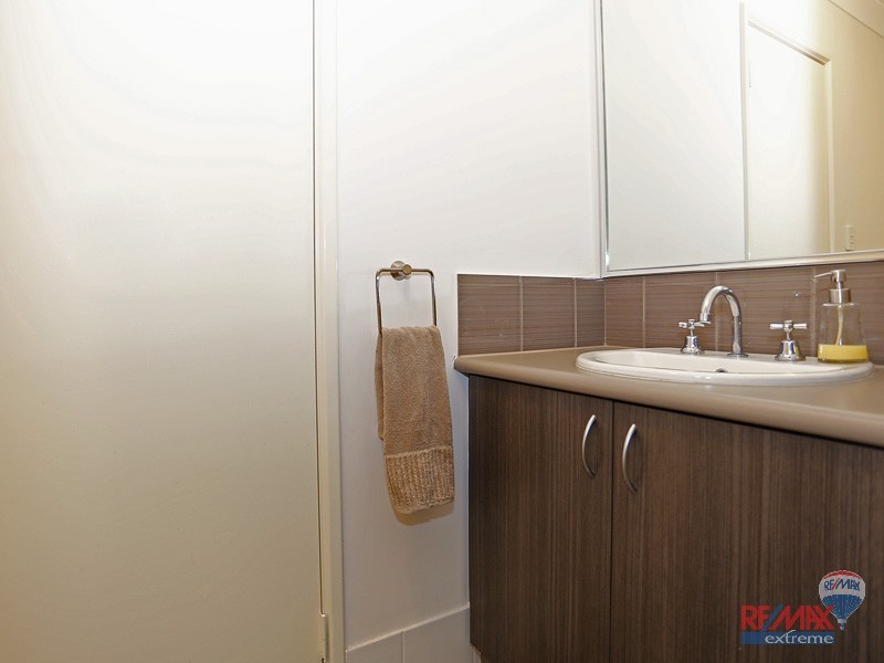 24 Raspins Loop, Burns Beach WA 6028