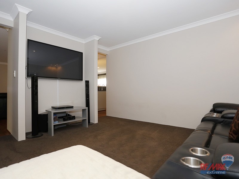 24 Raspins Loop, Burns Beach WA 6028
